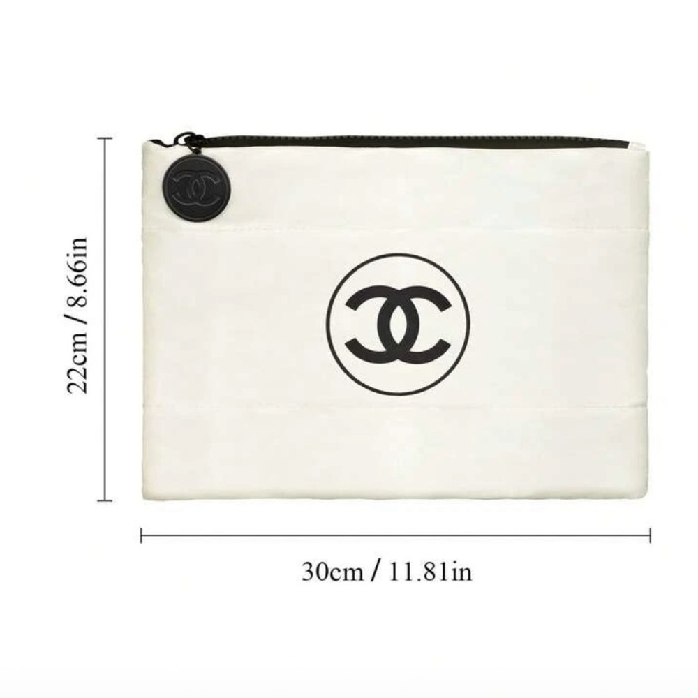 💞- Chanel white puffy makeup bag pouch clutch cosmetic case - Picture 7 of 16